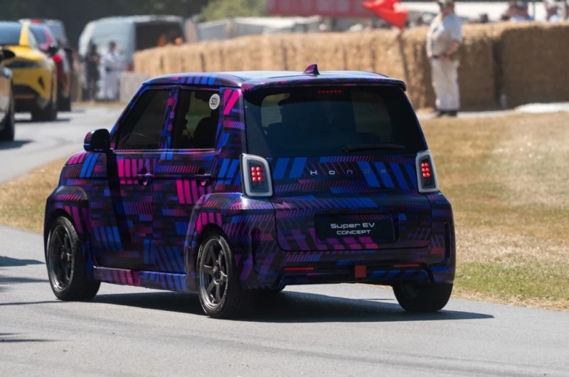 رونمایی از خودروی مفهومی Super EV در فستیوال گودوود 2025 2 خودروی مفهومی Honda Super EV