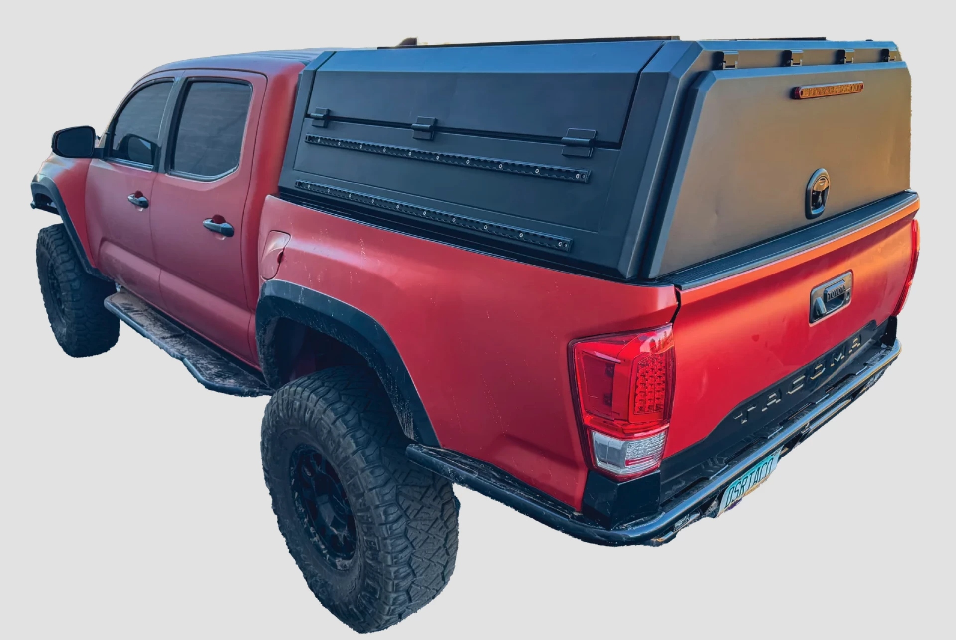 Trailster کمپر وانت | سقف کمپر سبک و کم ارتفاع 5 فضای داخلی چادر Trailster با تشک و آستر زمستانی